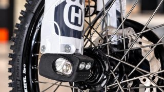 Proteção do Pé da Forqueta Acerbis KTM/ Husqvarna/ Sherco/ Gas Gas